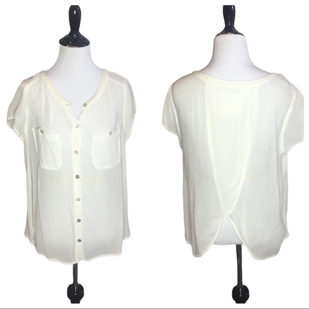 We the Free Basic Cream  V Neck Surplice Back Size Small